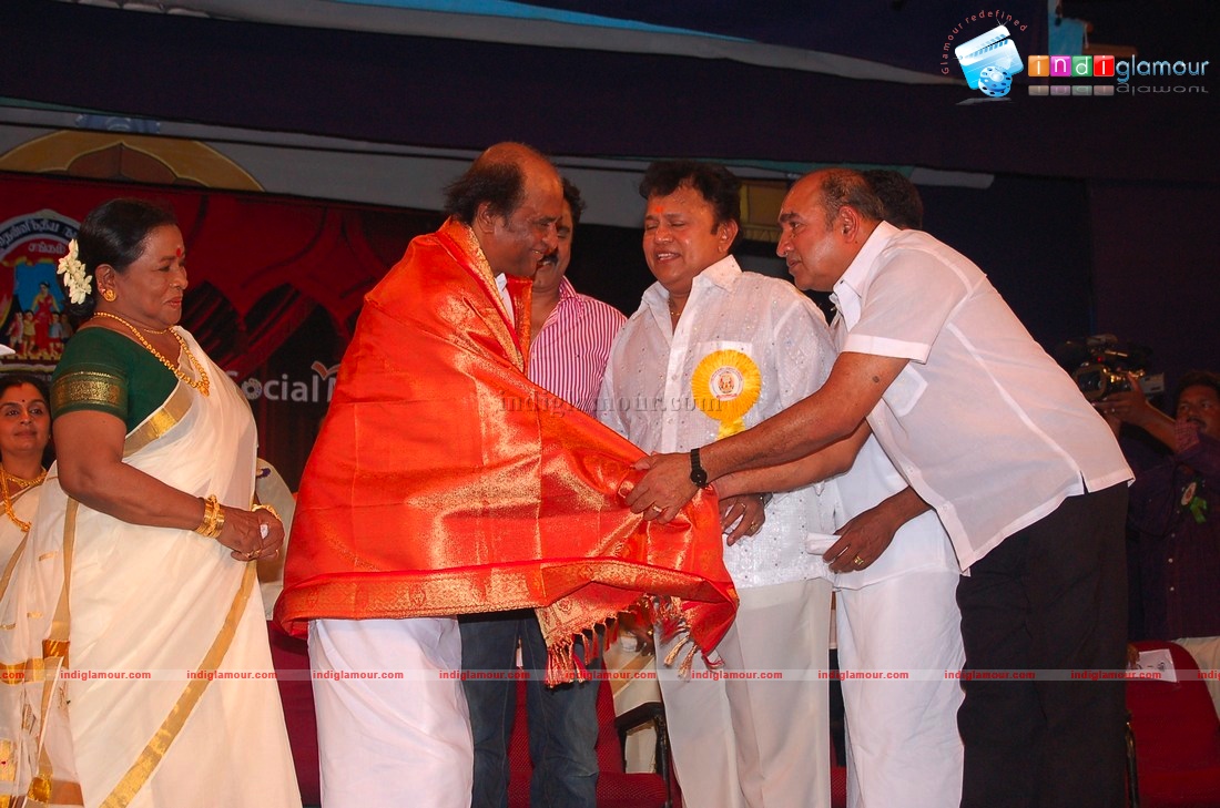 Rajini at Ninaivalaigal Final Day Event hd photo